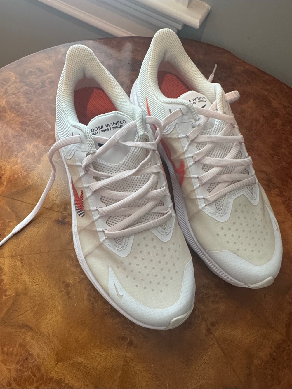 Nike Women’s Zoom Winflo Running Shoes - White with Coral Accents Never worn